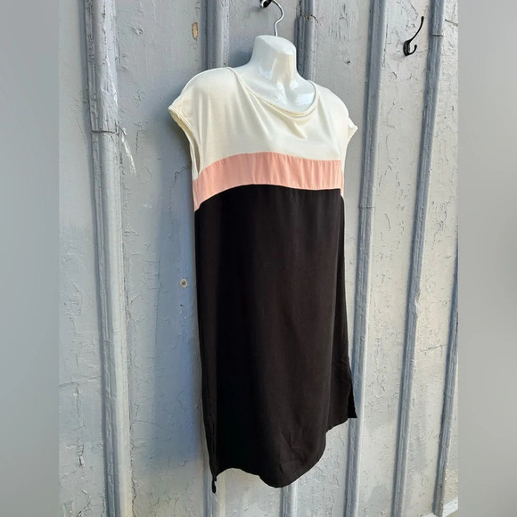 Melow by  Melissa Bolduc Shift dress, size Large - Picture 4 of 9